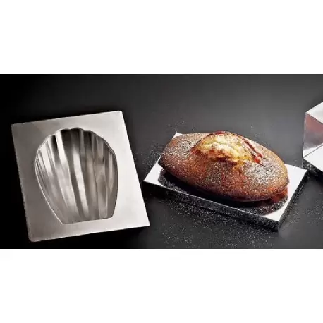 Matfer Bourgeat 310735 Matfer Bourgeat Sharing Madeleine Mold 195mm x 120mm Madeleine & Petits Fours Matfer Bourgeat 310735 Matfer Bourgeat Sharing Madeleine Mold 195mm x 120mm Madeleine & Petits Fours