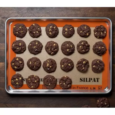 Sasa Demarle Silpat Premium Silicone Liner US Big Sheet Pan Size (2/3 Sheet Pan), 13.58’’x 19.5’’ for a 15’’x21’’ Sheet Pan.