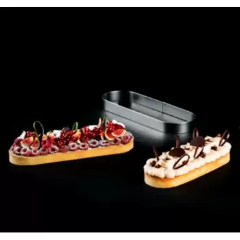 Matfer Bourgeat Mozaïk Stainless Steel Oval Tart Ring - L 9 1/2", H 1"
