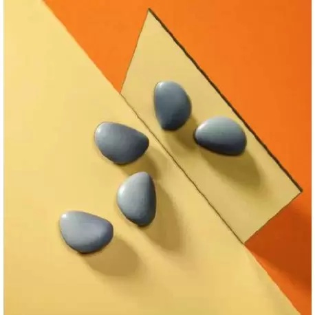 Chocolate World CW1912 Polycarbonate Pebble / Stone Chocolate Mold - 39 x 34 x 7 mm - 5.5gr - 3x6 Cavity - 275x135x24mm Moder... Chocolate World CW1912 Polycarbonate Pebble / Stone Chocolate Mold - 39 x 34 x 7 mm - 5.5gr - 3x6 Cavity - 275x135x24mm Moder...