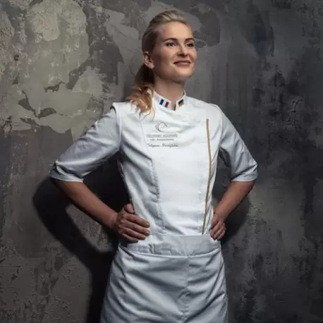 Clement Design CDW-SBW Women's SIENNE Chef's Jacket -Long or Short Sleeve (Black or White) Chef Coats & Jackets Clement Design CDW-SBW Women's SIENNE Chef's Jacket -Long or Short Sleeve (Black or White) Chef Coats & Jackets