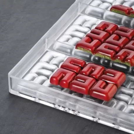Polycarbonate Chocolate Tablet Bar Mold OLA by Fabrizio Fiorani - 155 x 77 x 10 mm - 3 pcs - 100 gr - 275 x 175 x 24 mm Polycarbonate Chocolate Tablet Bar Mold OLA by Fabrizio Fiorani - 155 x 77 x 10 mm - 3 pcs - 100 gr - 275 x 175 x 24 mm