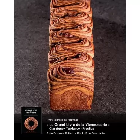 Le Grand Livre de la Viennoiserie by Jean-Marie Lanio, Thomas Marie, Olivier Magne, Jeremy Ballester. - French - Sept 2020