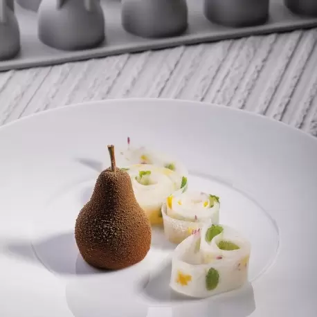 Pavoni KAISER Pear Decoration Silicone Mold - 43x55mm - 46ml - 15imprints