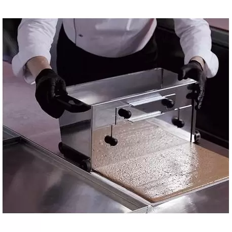 Martellato LEVEL Genoise Batter and Biscuit Roller Spreader Martellato LEVEL Genoise Batter and Biscuit Roller Spreader