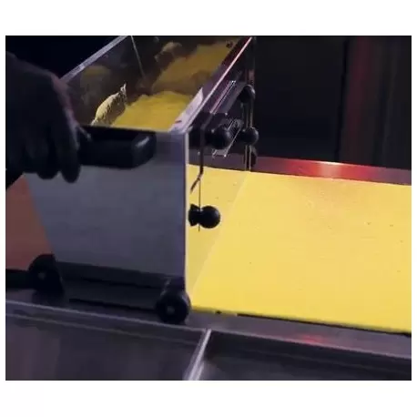 Martellato LEVEL Genoise Batter and Biscuit Roller Spreader Martellato LEVEL Genoise Batter and Biscuit Roller Spreader
