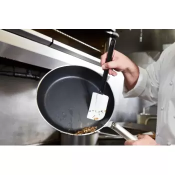 Matfer Bourgeat Elveo High Temperature Rubber Spatula - 17 3/4''