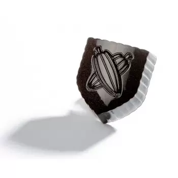Polycarbonate Coat of Arms with Cocoa Beans Chocolate Mold - 31 x 27 x 15.5 mm - 11gr - 3x8 Cavity - 275x135x24mm