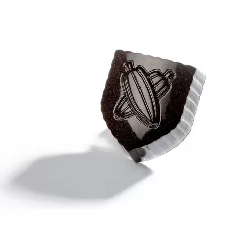 Polycarbonate Coat of Arms with Cocoa Beans Chocolate Mold - 31 x 27 x 15.5 mm - 11gr - 3x8 Cavity - 275x135x24mm Polycarbonate Coat of Arms with Cocoa Beans Chocolate Mold - 31 x 27 x 15.5 mm - 11gr - 3x8 Cavity - 275x135x24mm