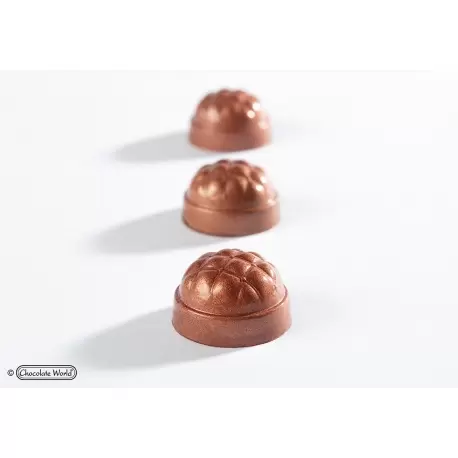 Polycarbonate Chesterfield Circle Chocolate Mold - 30 x 30 x 18 mm - 10.5gr - 3x7 Cavity - 275x135x24mm Polycarbonate Chesterfield Circle Chocolate Mold - 30 x 30 x 18 mm - 10.5gr - 3x7 Cavity - 275x135x24mm