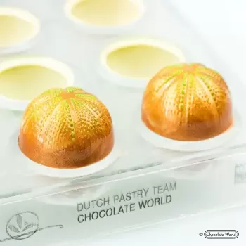 Polycarbonate The Uni (Sea Urchin) by the Dutch Pastry Team Chocolate Mold - 30 x 30 x 17 mm - 10.5gr - 3x7 Cavity - 275x135mm