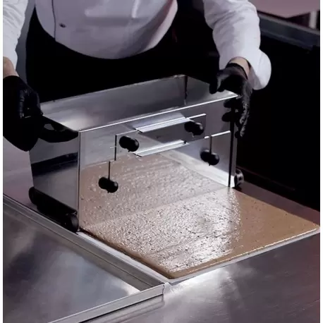 Martellato LEVEL Genoise Batter and Biscuit Roller Spreader Martellato LEVEL Genoise Batter and Biscuit Roller Spreader