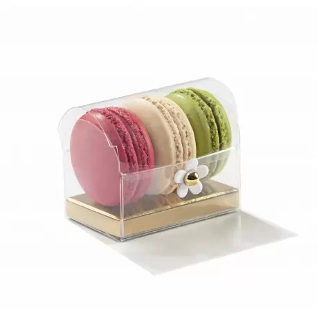 Clear Deluxe Plastic Macarons Gift Gold Insert - 3 Macarons - 80 x 50 x 50 mm - Pack of 50 - Flowers not Included Clear Deluxe Plastic Macarons Gift Gold Insert - 3 Macarons - 80 x 50 x 50 mm - Pack of 50 - Flowers not Included