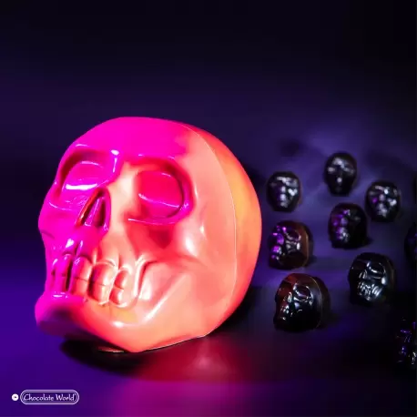 Magnetic Polycarbonate Chocolate Large Skull Mold - 103 mm x 150 mm x 106.5 mm H - 1 x 1 cavity Magnetic Polycarbonate Chocolate Large Skull Mold - 103 mm x 150 mm x 106.5 mm H - 1 x 1 cavity
