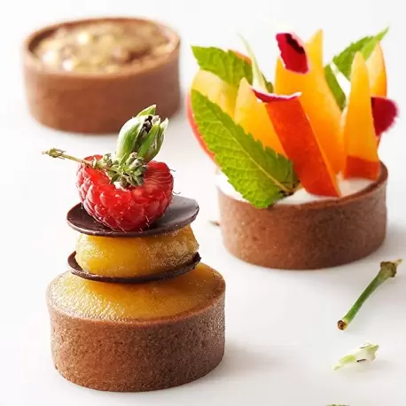 Pastry Chef's Boutique PCB5032 Mini Round Chocolate Tart Shell, 1.61" - 245 pcs Sweet Pastry shells Pastry Chef's Boutique PCB5032 Mini Round Chocolate Tart Shell, 1.61" - 245 pcs Sweet Pastry shells