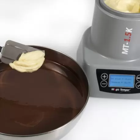 Magic Temper 1.5kg Chocolate Melting Tempering Machine - 150kg - 300kg production Magic Temper 1.5kg Chocolate Melting Tempering Machine - 150kg - 300kg production