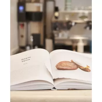 Plating Dessert by Lee Eunji - Hardcover - English & Korean Language