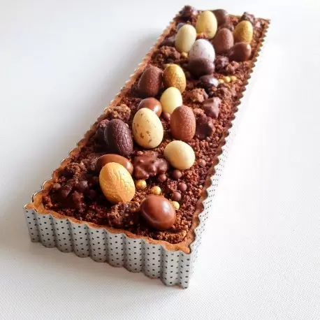 De Buyer Stainless Steel Perforated Rectangular Fluted Tart Ring - 13.8” x 4'' - 1 3/8'' High De Buyer Stainless Steel Perforated Rectangular Fluted Tart Ring - 13.8” x 4'' - 1 3/8'' High