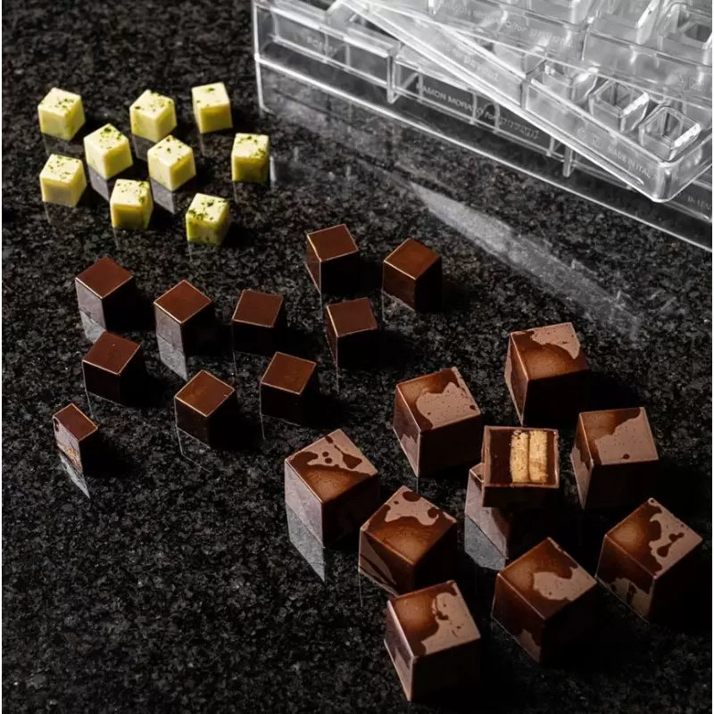 Pavoni Polycarbonate Cubo Chocolate Cube Mold - Ramon Morató - 20mm x 20mm x h 20mm - 32 cavity - 9ml Pavoni Polycarbonate Cubo Chocolate Cube Mold - Ramon Morató - 20mm x 20mm x h 20mm - 32 cavity - 9ml