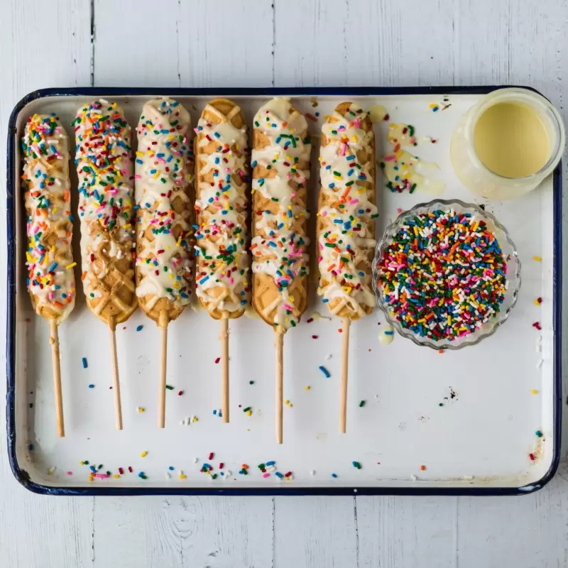 LollyWaffle Waffle on a Stick Machine - 110V Digital - 6 Indents LollyWaffle Waffle on a Stick Machine - 110V Digital - 6 Indents