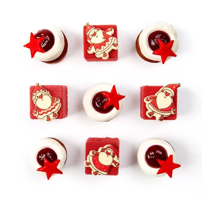 Belgian Chocolate Decoration - Santa - White - 120 pcs Belgian Chocolate Decoration - Santa - White - 120 pcs