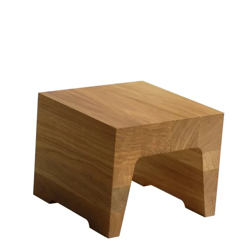 Craster BO_BBOL Craster Large Oak Patisserie Riser 210 × 210 × 170 mm Craster BO_BBOL Craster Large Oak Patisserie Riser 210 × 210 × 170 mm