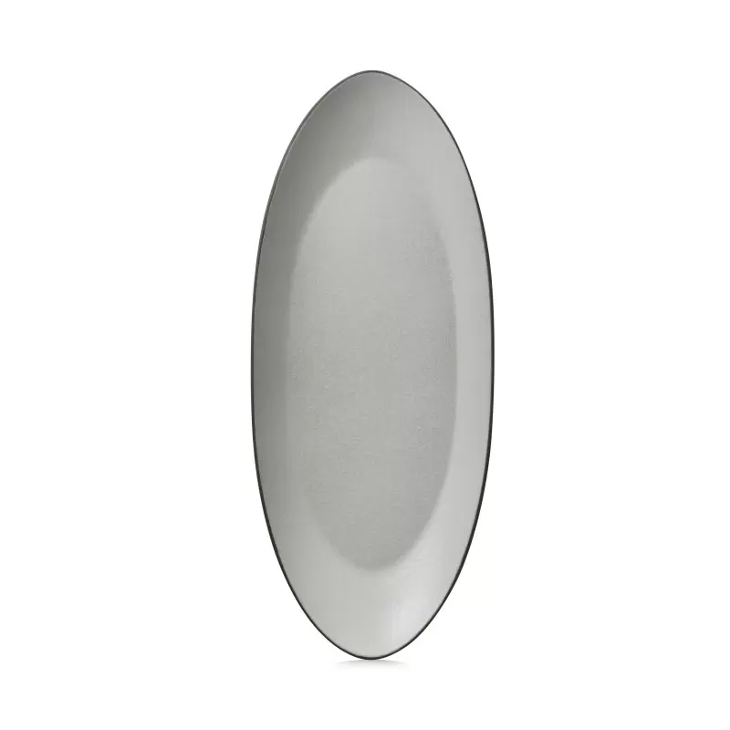 Revol Equinoxe Collection Oblong Plate 36 cm - Pepper - Set of 4 pcs Revol Equinoxe Collection Oblong Plate 36 cm - Pepper - Set of 4 pcs