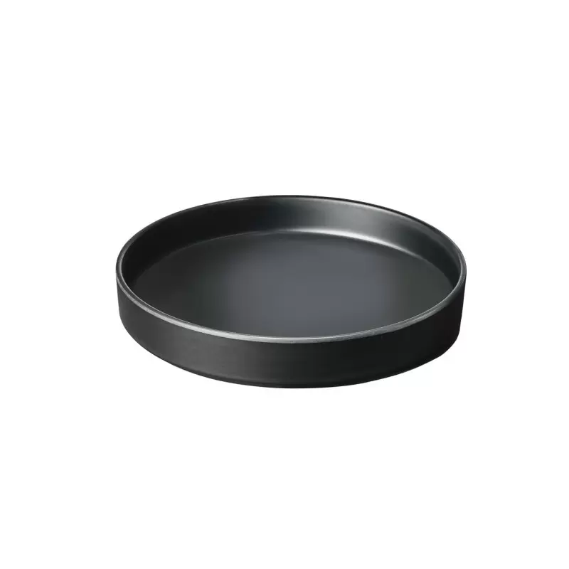 Cal-Mil Hudson - Black 10" Raised Rim Melamine Plate Cal-Mil Hudson - Black 10" Raised Rim Melamine Plate