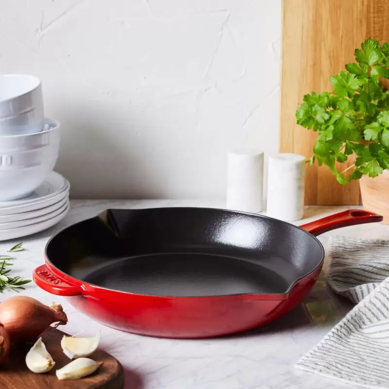 Staub 10" Fry Pan - Cherry Staub 10" Fry Pan - Cherry