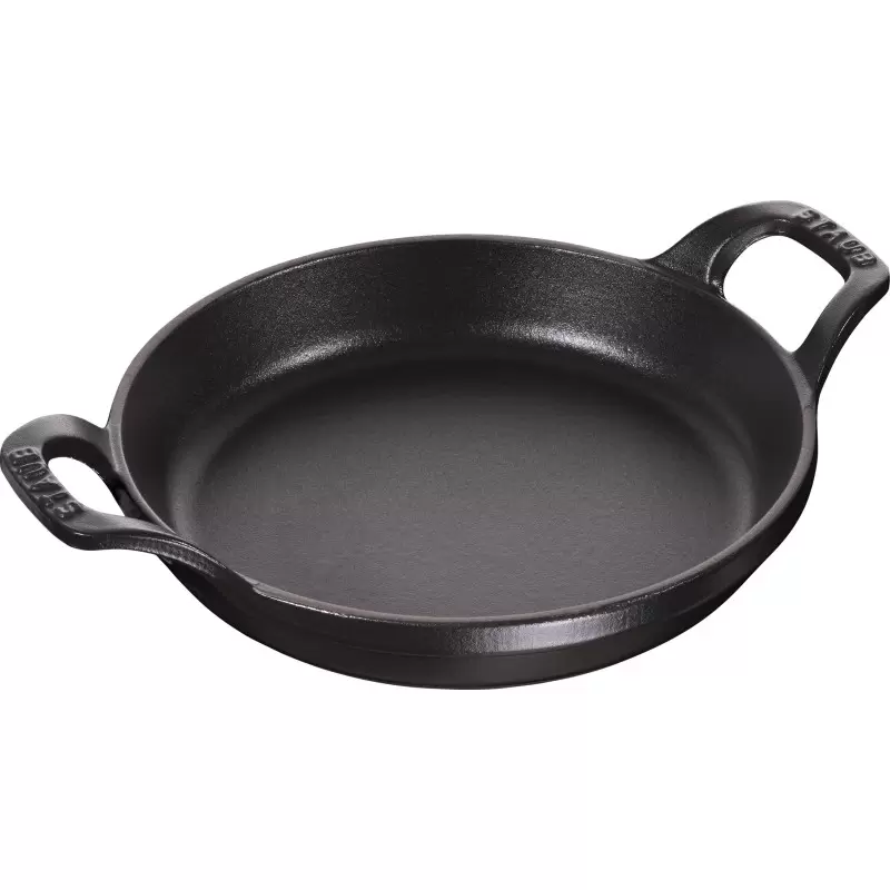 Staub 7.5" Round Gratin Baking Dish - Black Staub 7.5" Round Gratin Baking Dish - Black