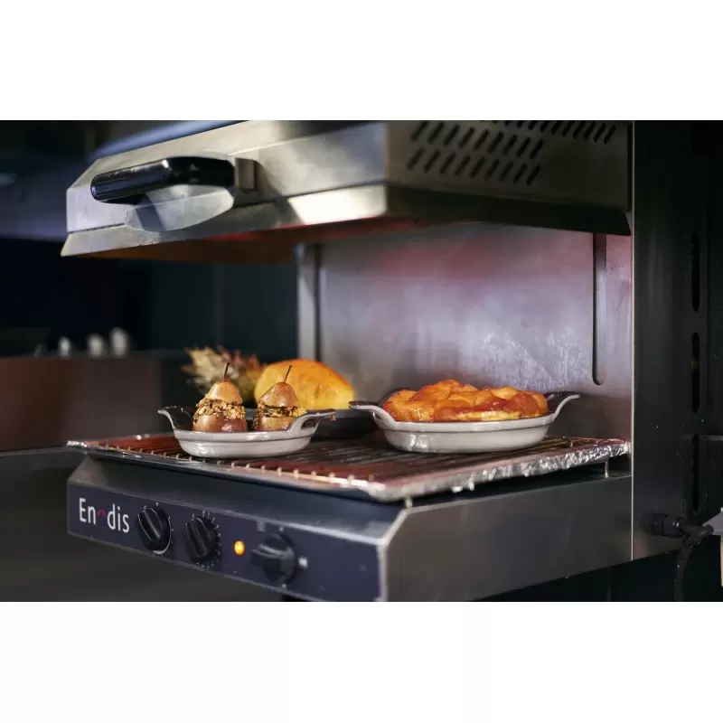 Staub 9.5" X 6.75" Oval Baking Dish - Graphite Grey Staub 9.5" X 6.75" Oval Baking Dish - Graphite Grey
