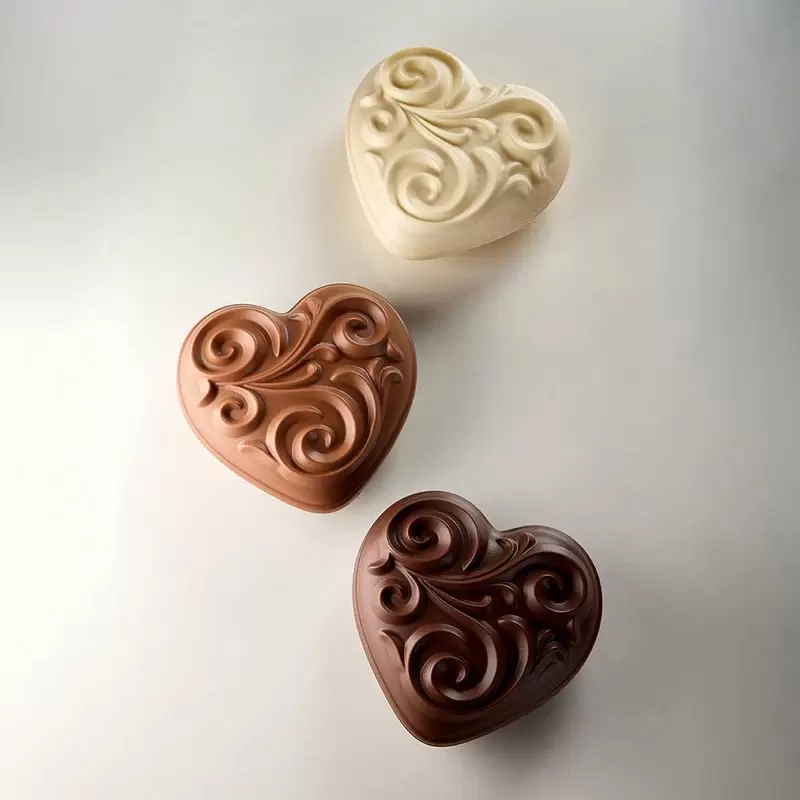 Pavoni Thermoformed Chocolate Baroque Hearts Mold - 150 mm x 150 mm × h 65 mm - 200 gr - 2 pcs Pavoni Thermoformed Chocolate Baroque Hearts Mold - 150 mm x 150 mm × h 65 mm - 200 gr - 2 pcs