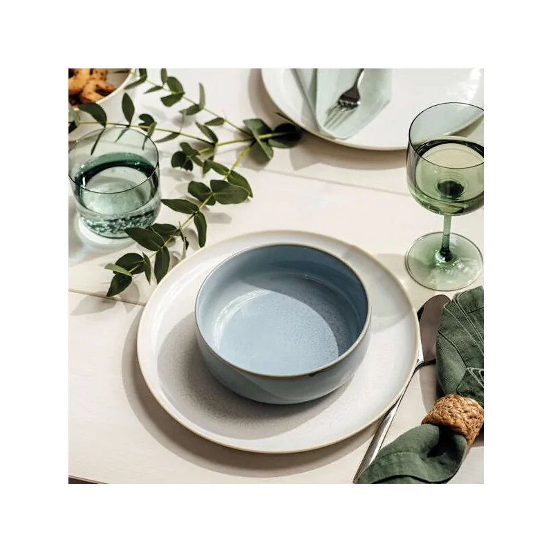 Villeroy & Boch Crafted Breeze Collection Fine Porcelain Flat plate - 260 x 260 x 20 mm - 6 pcs set. Villeroy & Boch Crafted Breeze Collection Fine Porcelain Flat plate - 260 x 260 x 20 mm - 6 pcs set.