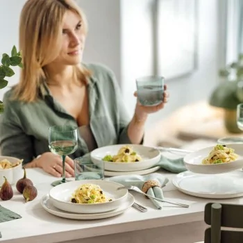 Villeroy & Boch Crafted Breeze Collection Fine Porcelain Flat plate - 260 x 260 x 20 mm - 6 pcs set.