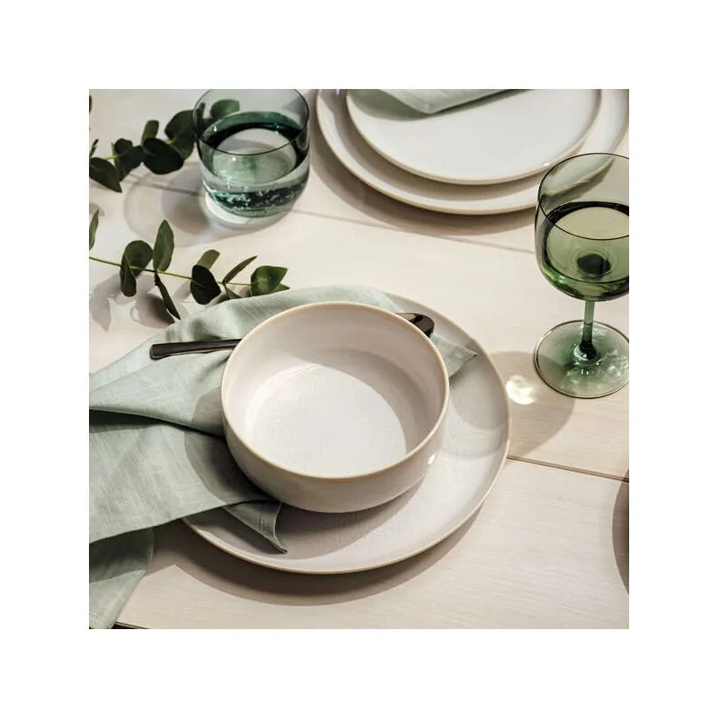 Villeroy & Boch Crafted Breeze Collection Fine Porcelain Flat plate - 260 x 260 x 20 mm - 6 pcs set. Villeroy & Boch Crafted Breeze Collection Fine Porcelain Flat plate - 260 x 260 x 20 mm - 6 pcs set.