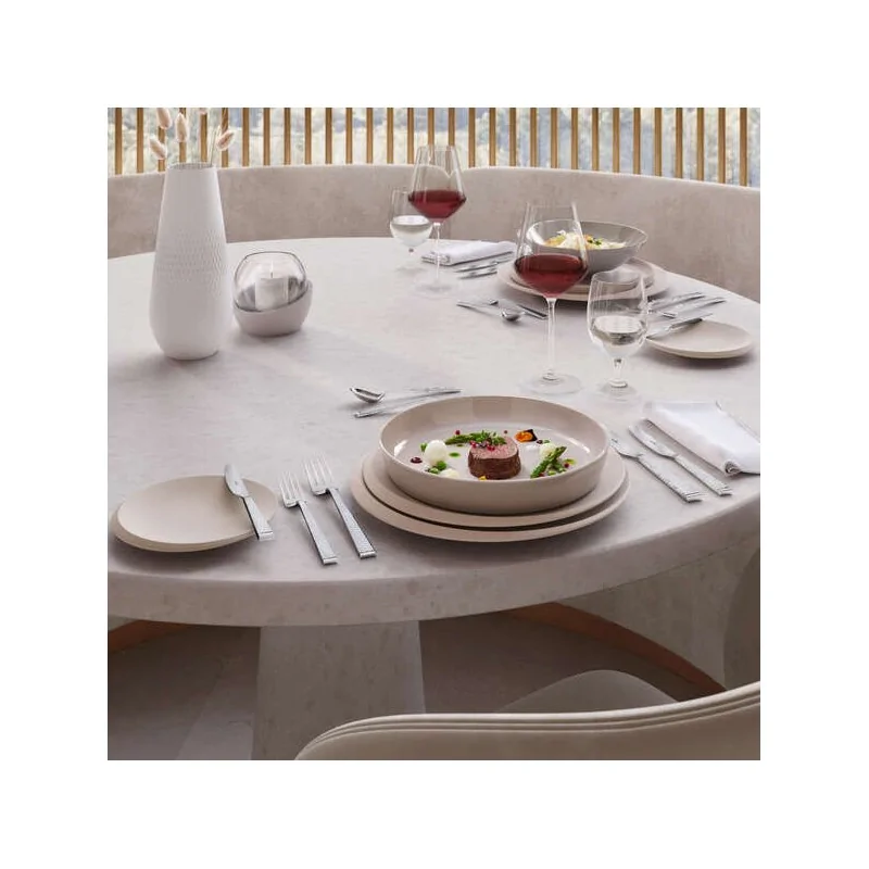 Villeroy & Boch NewMoon Beige Collection Fine Porcelain Flat plate - 160 x 160 x 20 mm - 6 pcs set. Villeroy & Boch NewMoon Beige Collection Fine Porcelain Flat plate - 160 x 160 x 20 mm - 6 pcs set.