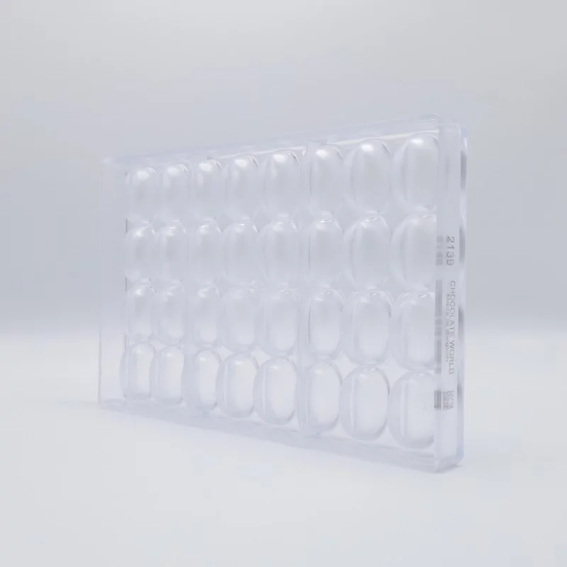 Chocolate World Polycarbonate Coffee Bean Chocolate Mold - 36 mm x 24 mm x h 16 mm - 32 cavity - 11 gr Chocolate World Polycarbonate Coffee Bean Chocolate Mold - 36 mm x 24 mm x h 16 mm - 32 cavity - 11 gr