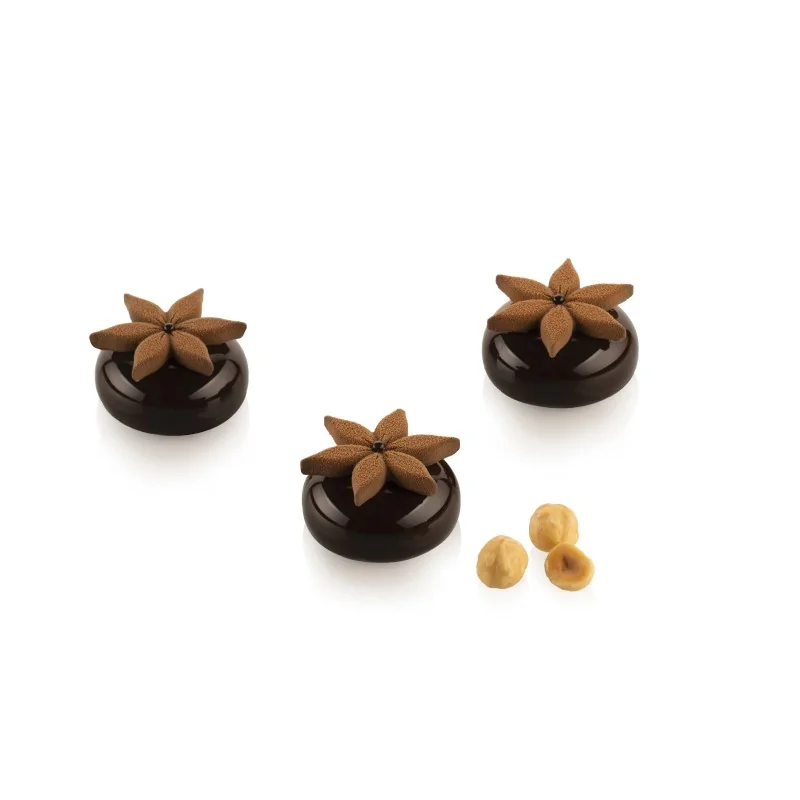 Silikomart Professional Corolle 4 Single Portion Pastry Mold - ø45 mm x h 6 mm - 4 ml - 15 Cavity Silikomart Professional Corolle 4 Single Portion Pastry Mold - ø45 mm x h 6 mm - 4 ml - 15 Cavity