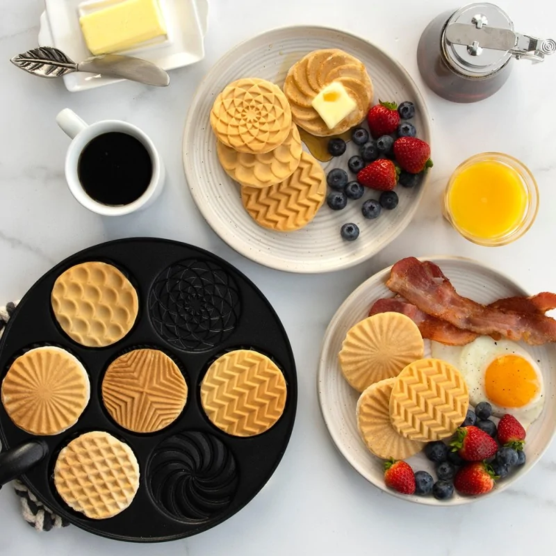 Nordic Ware Cast Aluminum Patterns Pancake Pan - 7 Cavities