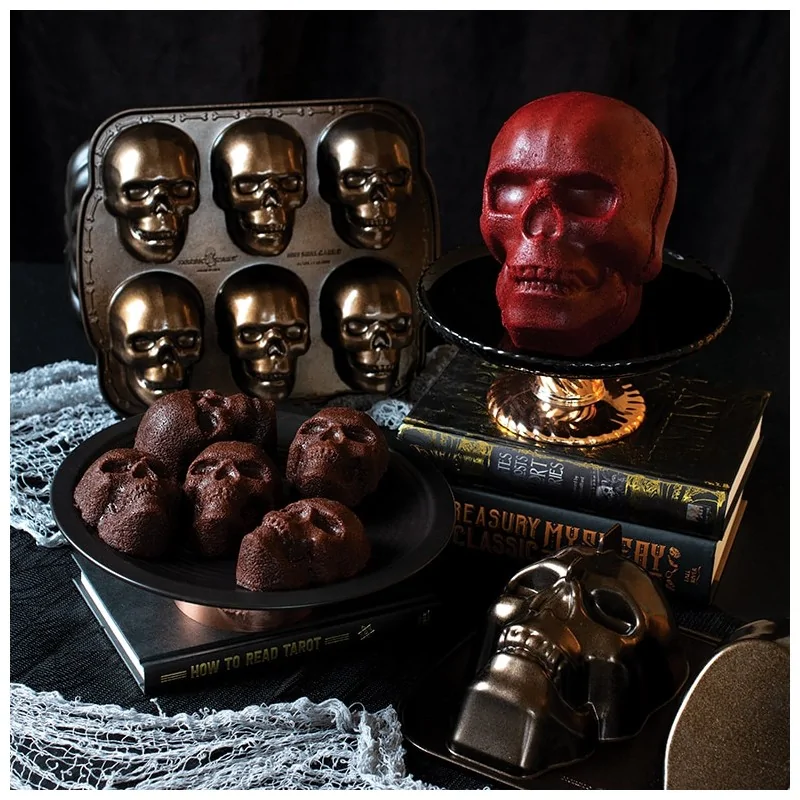 Nordic Ware Cast Aluminum Haunted Skull Cake Pan Nordic Ware Cast Aluminum Haunted Skull Cake Pan