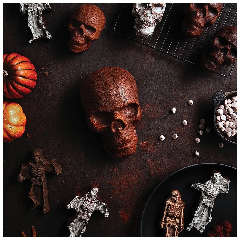 Nordic Ware Cast Aluminum Haunted Skull Cake Pan Nordic Ware Cast Aluminum Haunted Skull Cake Pan