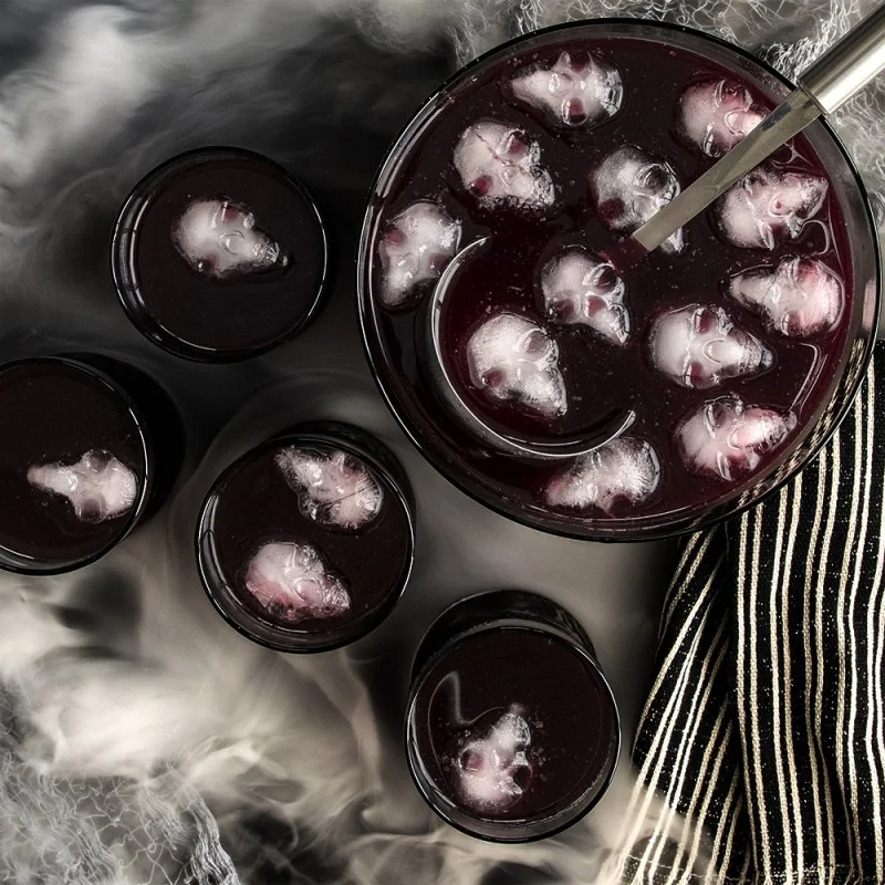Nordic Ware Cast Aluminum Skull Bites Cakelet Pan - 20 Cavity