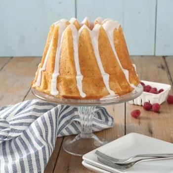 Nordic Ware Cast Aluminum Kugelhopf Bundt® Pan - 10 Cup Capacity