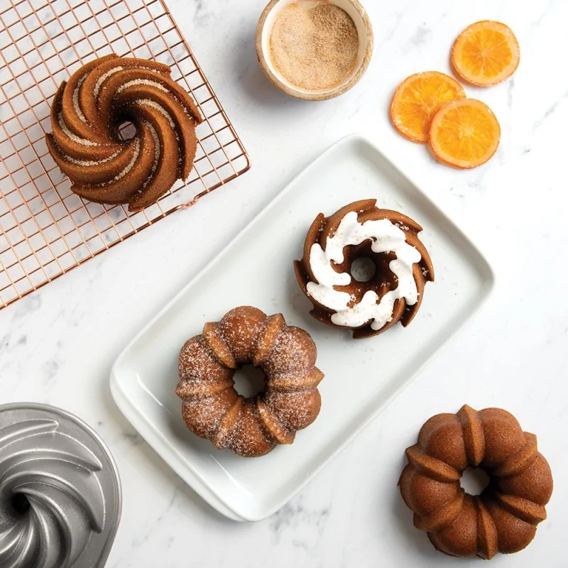 Nordic Ware CommercialCast Aluminum Classic Bundt® Duet Pan - 5 Cup Capacity