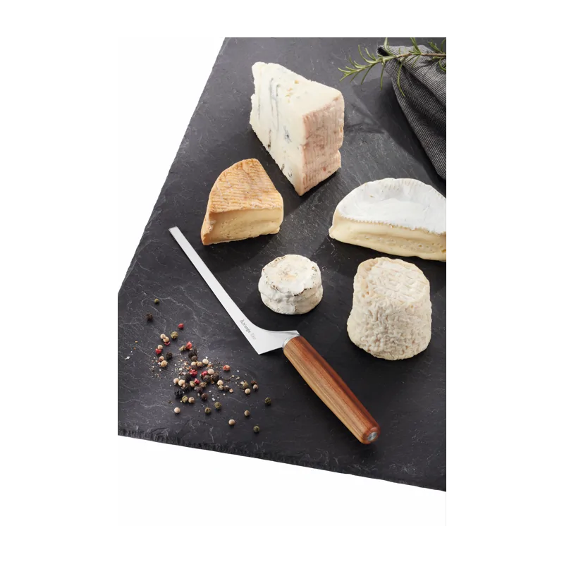 Triangle Cheese Knife Sense. Narrow. Plum Wood