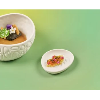 Rex Extra Small Cellular Pattern Plate - Matte - 9 x 7.5 x 1.8 cm - Set of 12