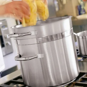 Paderno Grand Gourmet Stainless Steel Stock Pot - 17 1/2 qts - D: 11" H: 11"