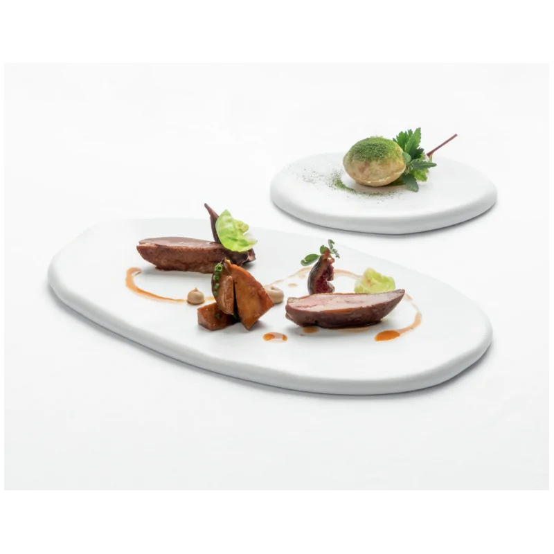 Handcrafted Fine Porcelain Gourmet Low Stone 39 x 25 cm - Set of 3 Handcrafted Fine Porcelain Gourmet Low Stone 39 x 25 cm - Set of 3