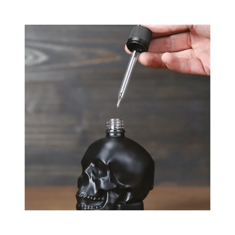 Skull Dash Bottle - 1 oz - H: 3 3/4"