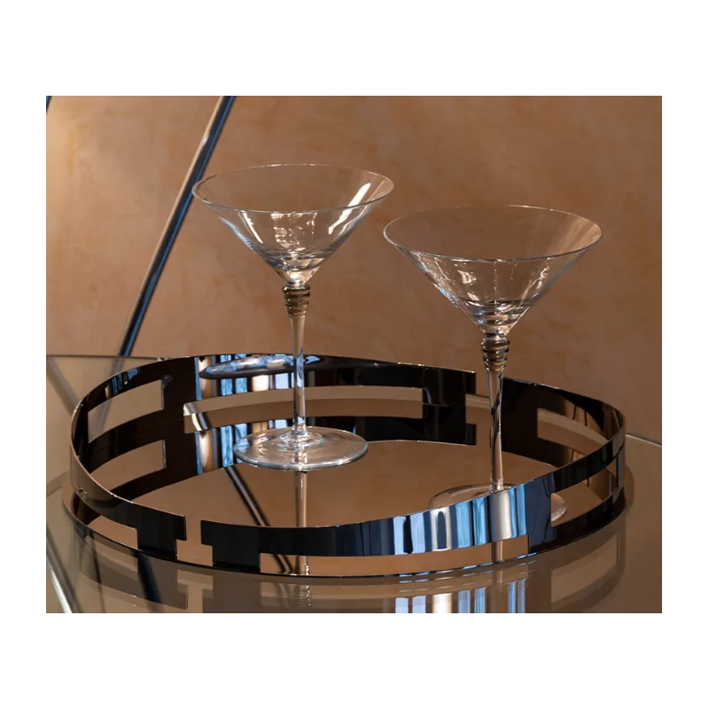 Polished Round Tray - Dia: 35 cm H: 4.5 cm Polished Round Tray - Dia: 35 cm H: 4.5 cm